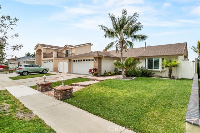 Image 3 for 19311 Hickory Ln, Huntington Beach, CA 92646