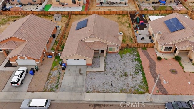 Detail Gallery Image 5 of 28 For 15460 Guava, Victorville,  CA 92394 - 4 Beds | 2 Baths