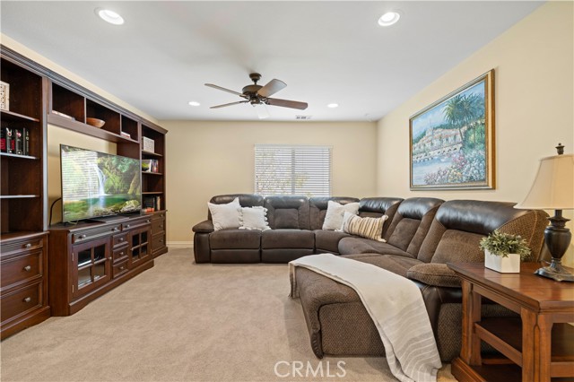 Detail Gallery Image 36 of 75 For 26520 Thackery Ln, Stevenson Ranch,  CA 91381 - 4 Beds | 4 Baths