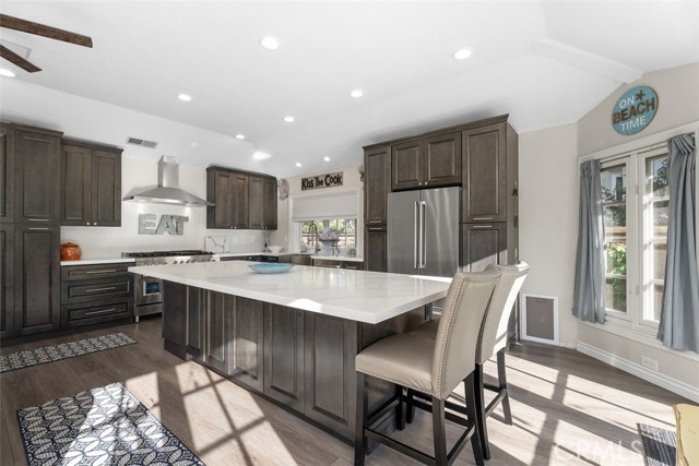 Detail Gallery Image 9 of 38 For 23131 Tiagua, Mission Viejo,  CA 92692 - 3 Beds | 2 Baths