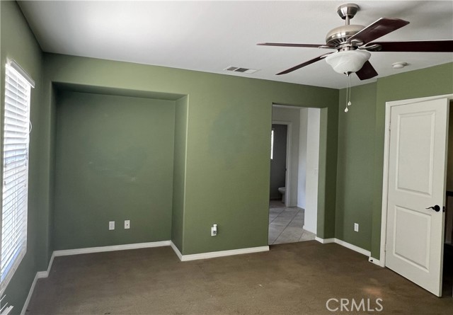 3812 Ash Street, Lake Elsinore CA: https://media.crmls.org/medias/3b20e3ce-d0be-4e36-8066-474d8301fdc0.jpg