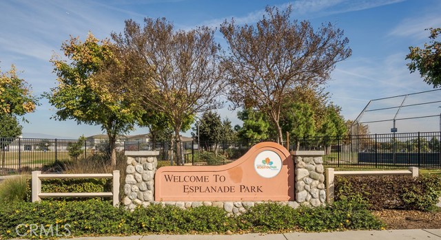 Detail Gallery Image 33 of 34 For 11661 Forsythia, Jurupa Valley,  CA 91752 - 4 Beds | 2/1 Baths