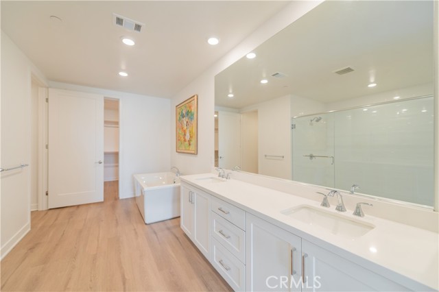 Detail Gallery Image 23 of 49 For 1507 Rivington, Irvine,  CA 92612 - 3 Beds | 3 Baths