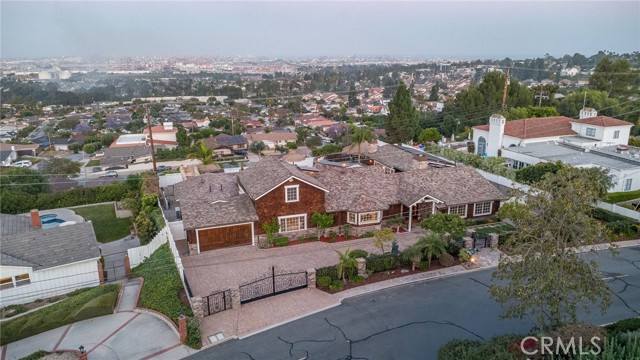 16 Saddle, Rancho Palos Verdes, California 90275, 5 Bedrooms Bedrooms, ,5 BathroomsBathrooms,Residential,For Sale,Saddle,PV26078779
