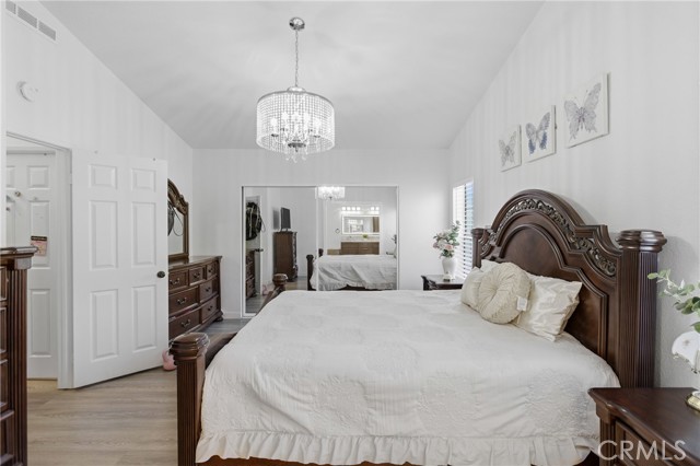 Detail Gallery Image 14 of 24 For 4901 Green River #288,  Corona,  CA 92880 - 4 Beds | 2 Baths