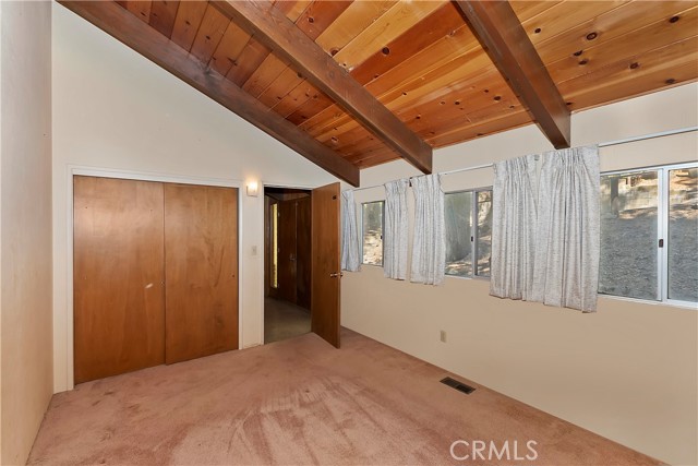 Detail Gallery Image 5 of 10 For 920 Berne Dr, Crestline,  CA 92325 - 2 Beds | 1 Baths