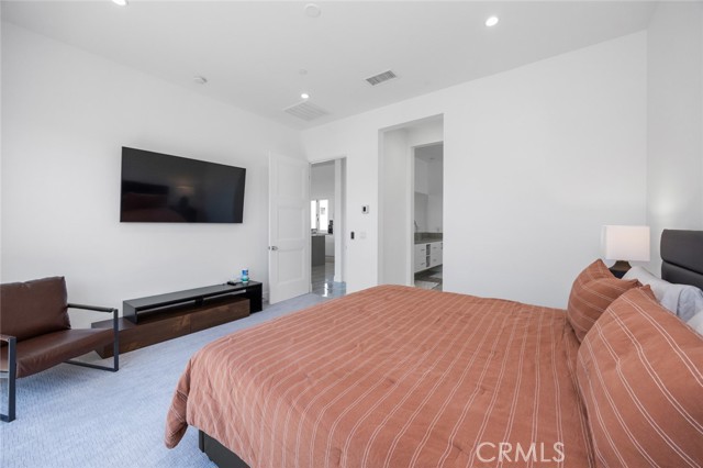 825 Fountain Drive, Palm Springs CA: https://media.crmls.org/medias/3b24ae4a-e6c3-41af-a208-03adbba3693d.jpg
