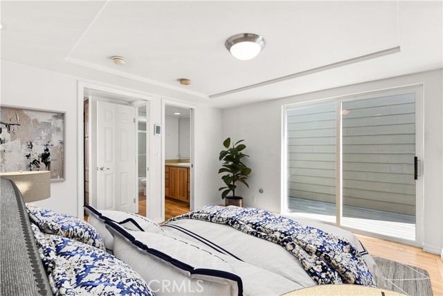 45 Drake Street, Newport Beach CA: https://media.crmls.org/medias/3b254e75-93e4-47ff-87ea-f56c61207764.jpg