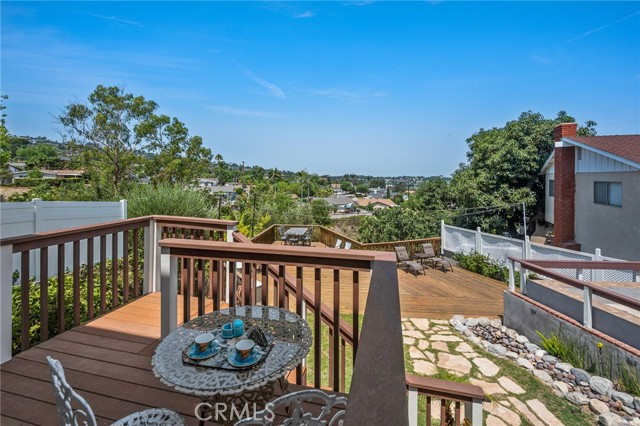 1933 Jaybrook Drive, Rancho Palos Verdes, California 90275, 3 Bedrooms Bedrooms, ,2 BathroomsBathrooms,Residential,Sold,Jaybrook,PV21180604