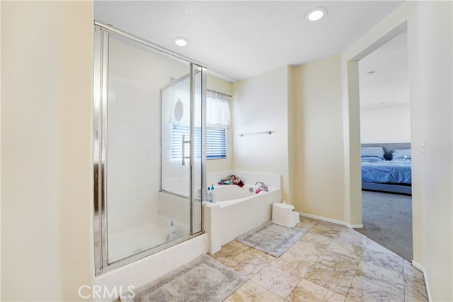 Detail Gallery Image 34 of 38 For 13223 Norfolk Ct, Moorpark,  CA 93021 - 3 Beds | 2/1 Baths