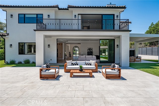 Detail Gallery Image 59 of 74 For 13807 Magnolia Bld, Sherman Oaks,  CA 91423 - 5 Beds | 4/1 Baths
