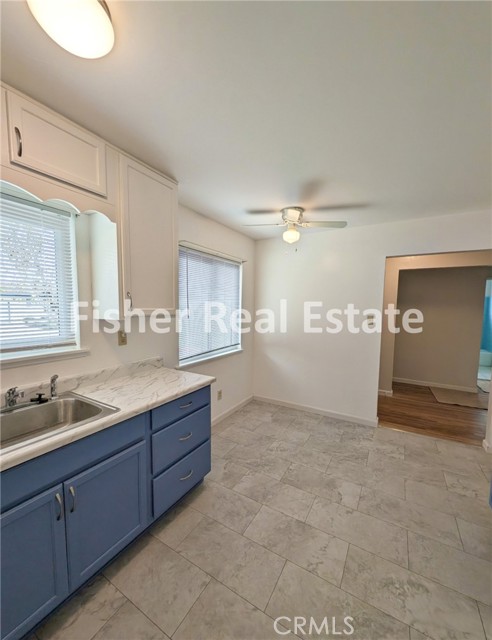 Detail Gallery Image 4 of 14 For 877 Pearl, Arroyo Grande,  CA 93420 - 3 Beds | 2 Baths