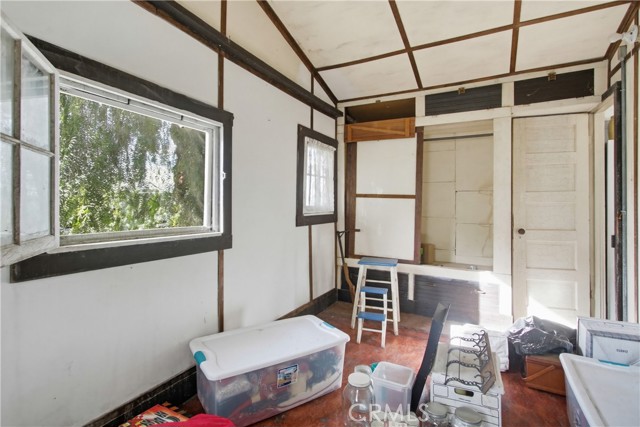 17913 Highway 94, Dulzura CA: https://media.crmls.org/medias/3b28c257-de5f-46ef-b75d-1b92ddbe7ffe.jpg