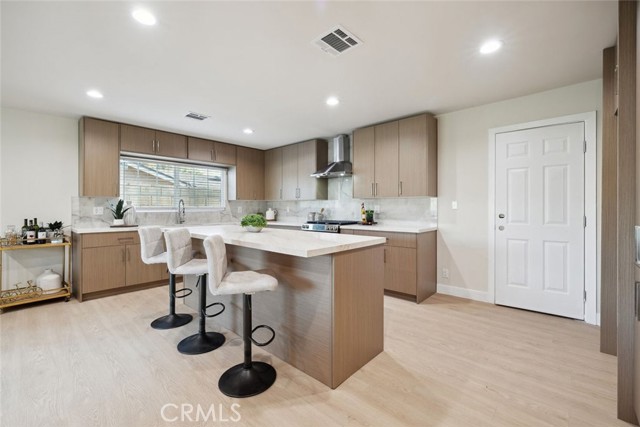 12750 Rajah Street, Sylmar CA: https://media.crmls.org/medias/3b28ed4c-3696-4b42-9bc8-40732f4474ed.jpg