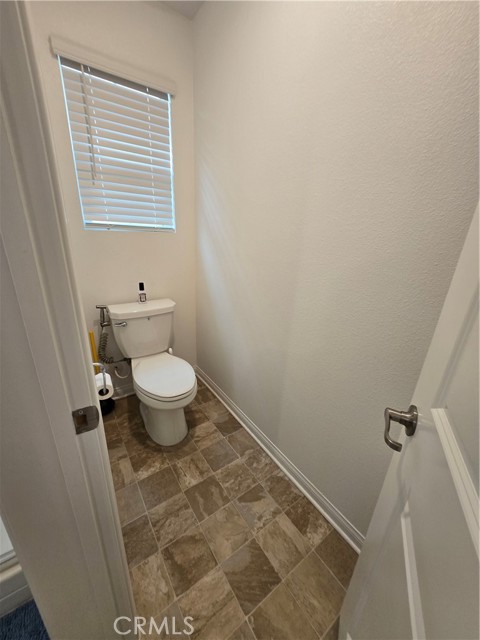 Detail Gallery Image 9 of 24 For 15168 Ridge Ln, Fontana,  CA 92336 - 3 Beds | 2 Baths