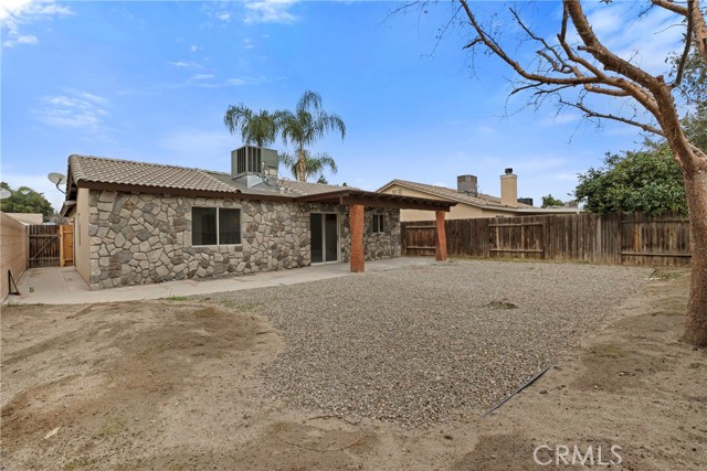 Detail Gallery Image 32 of 33 For 333 Tanner Michael, Bakersfield,  CA 93308 - 2 Beds | 1 Baths