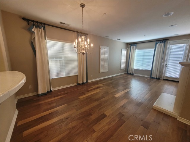 4022 Sutton Court, Riverside CA: https://media.crmls.org/medias/3b2b57d3-59e3-4344-bdc5-dcd11ab9f79d.jpg