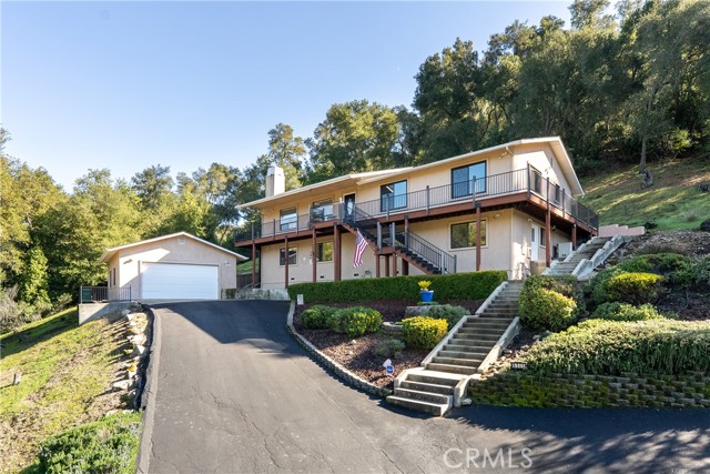 Detail Gallery Image 5 of 59 For 8505 Santa Cruz, Atascadero,  CA 93422 - 3 Beds | 3 Baths