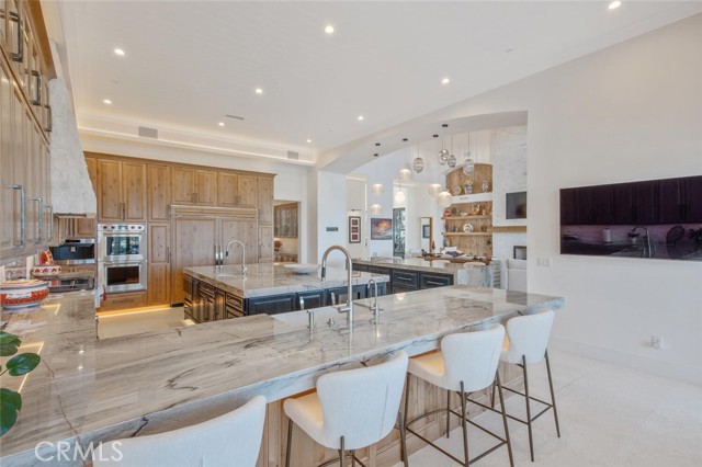 Detail Gallery Image 18 of 49 For 277 Crestview Ave, Camarillo,  CA 93010 - 5 Beds | 5/1 Baths
