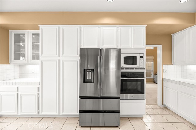 Detail Gallery Image 13 of 45 For 45422 Camino Monzon, Temecula,  CA 92592 - 4 Beds | 4 Baths