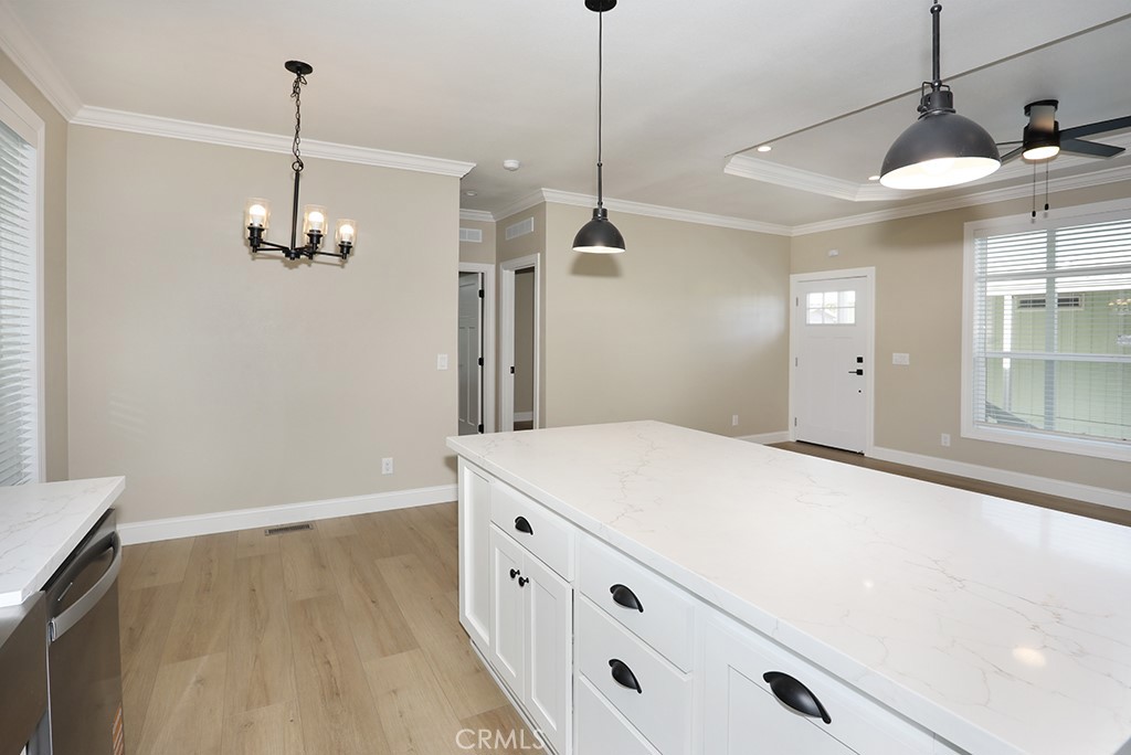 MLS #OC26095154 image #9