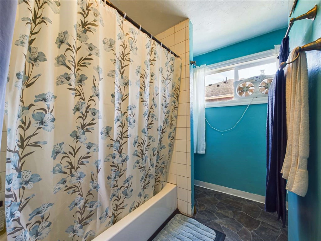 Detail Gallery Image 10 of 25 For 1181 Austin Way, Arcata,  CA 95521 - 2 Beds | 1 Baths