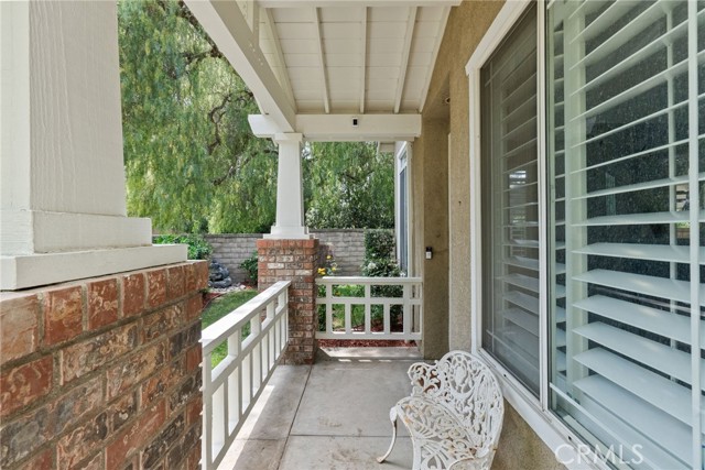 27017 Big Rapids, Valencia CA: https://media.crmls.org/medias/3b301f2c-12d3-4f4b-8051-1501f350045c.jpg