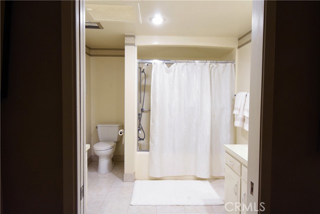 Detail Gallery Image 12 of 21 For 1880 St John Rd 33h,  Seal Beach,  CA 90740 - 2 Beds | 2 Baths