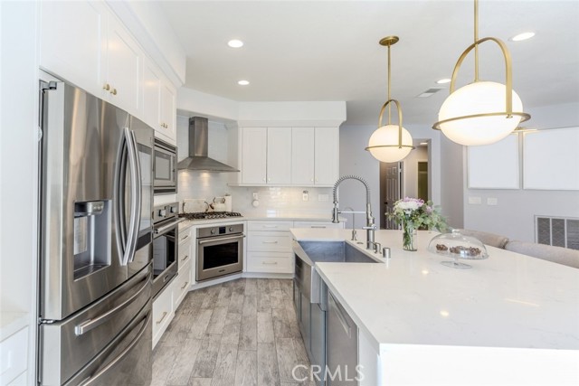 721 Cinnabar Place, Simi Valley CA: https://media.crmls.org/medias/3b32fa15-540d-498d-8388-aa1836462b02.jpg