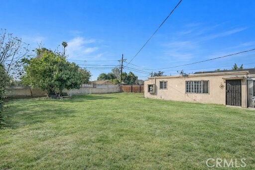 Detail Gallery Image 8 of 18 For 2104 E 113th, Los Angeles,  CA 90059 - – Beds | – Baths