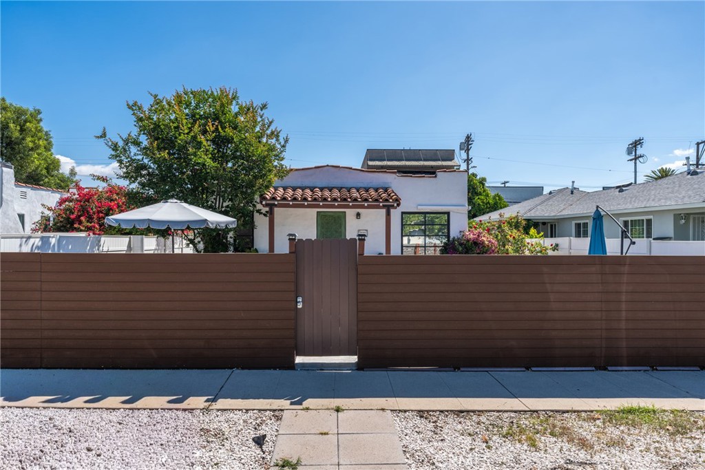 5512 Willowcrest