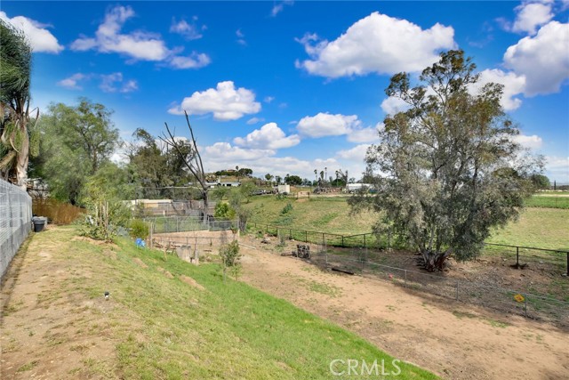 Detail Gallery Image 42 of 43 For 5970 Avenue Juan Bautista, Jurupa Valley,  CA 92509 - 4 Beds | 2 Baths