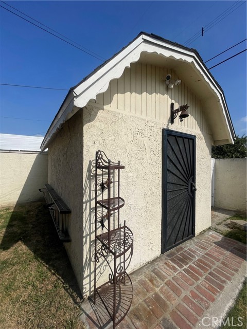 Detail Gallery Image 23 of 24 For 9236 Foster Rd, Bellflower,  CA 90706 - 2 Beds | 2 Baths