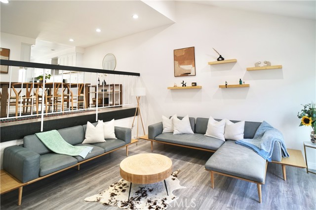 Front Image Thumbnail for CRAR26056652