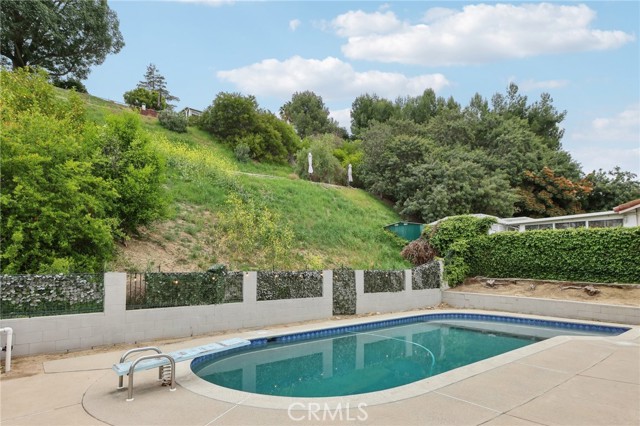 740 Great Bend Drive, Diamond Bar CA: https://media.crmls.org/medias/3b36cdb8-2a97-4900-805b-5f1599e06fbf.jpg