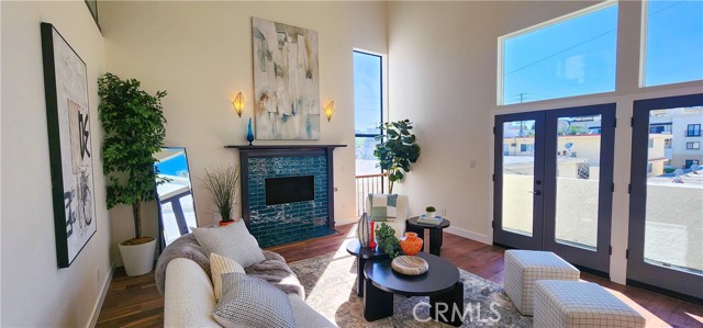 Detail Gallery Image 4 of 57 For 11845 Mayfield Ave #303,  Los Angeles,  CA 90049 - 2 Beds | 2/1 Baths