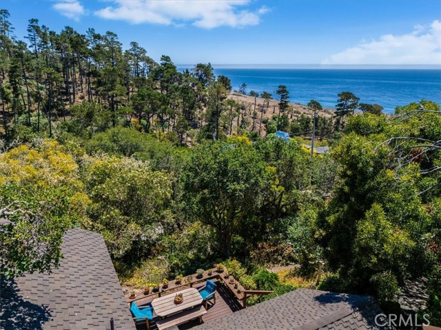 1680 Newhall Avenue, Cambria CA: https://media.crmls.org/medias/3b37a173-e086-4146-ab4b-0362b1cb407c.jpg