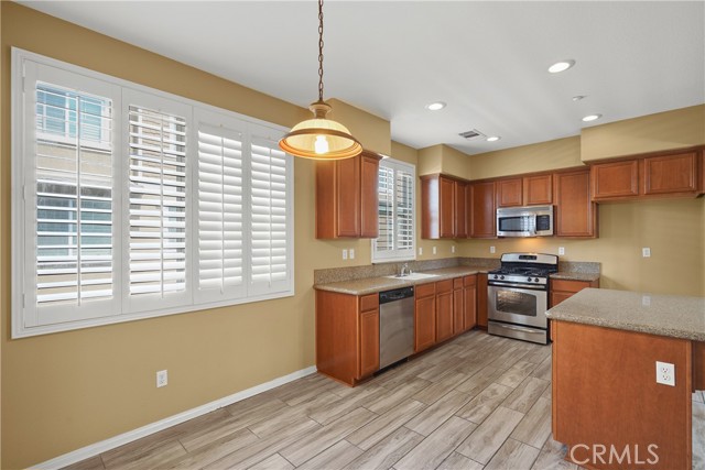 Detail Gallery Image 9 of 47 For 1905 Annandale Way, Pomona,  CA 91767 - 4 Beds | 2/1 Baths