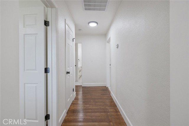Detail Gallery Image 12 of 42 For 37 E Eden Ave, Fresno,  CA 93706 - 3 Beds | 1 Baths