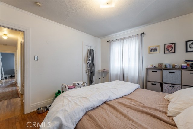 Detail Gallery Image 17 of 39 For 1324 N Kenmore Ave, Los Angeles,  CA 90027 - 4 Beds | 2 Baths