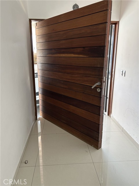 Detail Gallery Image 3 of 25 For 195 Peñon De Gibraltar, Queretaro, Mx, –,  – 76063 - 3 Beds | 3/1 Baths