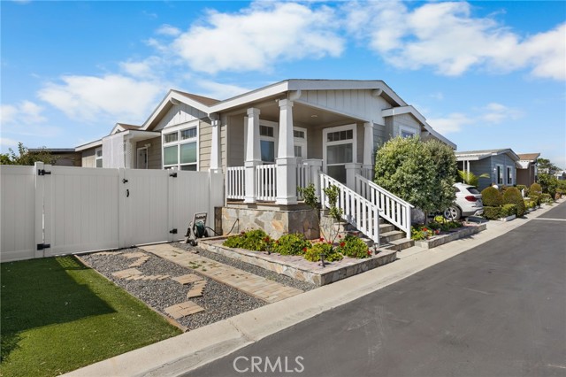 Front Image Thumbnail for CRPW26127581