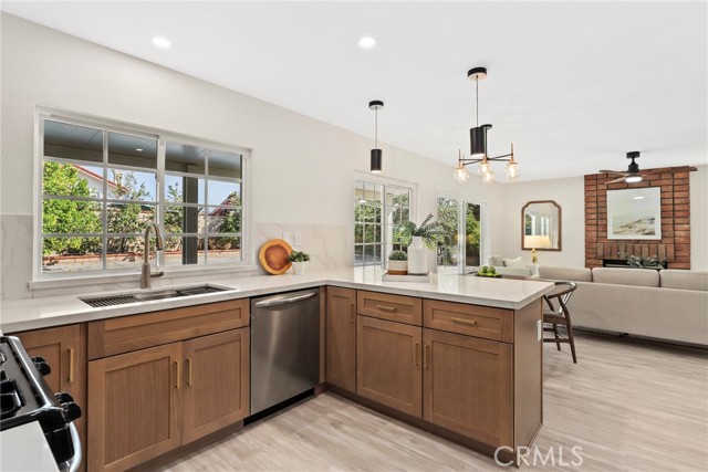 Detail Gallery Image 6 of 34 For 19440 Branding Iron Rd, Walnut,  CA 91789 - 4 Beds | 3 Baths