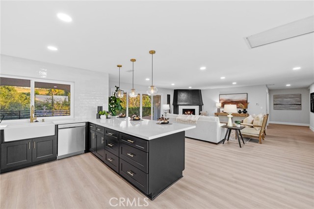 Image 19 of 72 For 39331 Chaparral Drive