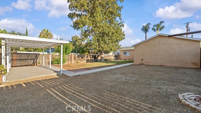 Detail Gallery Image 12 of 17 For 627 W 33rd St, San Bernardino,  CA 92405 - 2 Beds | 1 Baths