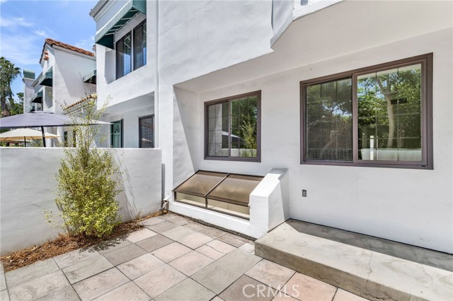 19562 Pompano Lane, Huntington Beach CA: https://media.crmls.org/medias/3b3c140b-7537-4a3c-8dca-dd9656dcf68b.jpg