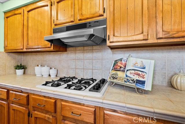 1601 18th Street, Manhattan Beach, California 90266, 3 Bedrooms Bedrooms, ,1 BathroomBathrooms,Residential,Sold,18th,SB21241206