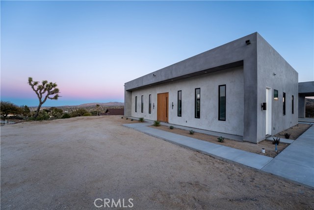 Detail Gallery Image 2 of 41 For 7520 Whitney Ave, Yucca Valley,  CA 92284 - 2 Beds | 2 Baths