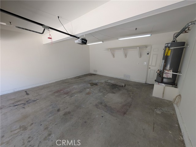 529 E Colorado Boulevard, Monrovia CA: https://media.crmls.org/medias/3b3d428c-6524-4966-8e47-96266db68acc.jpg