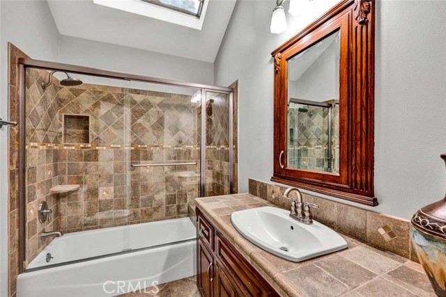 Image 19 of 32 For 17525 Sunwest Circle